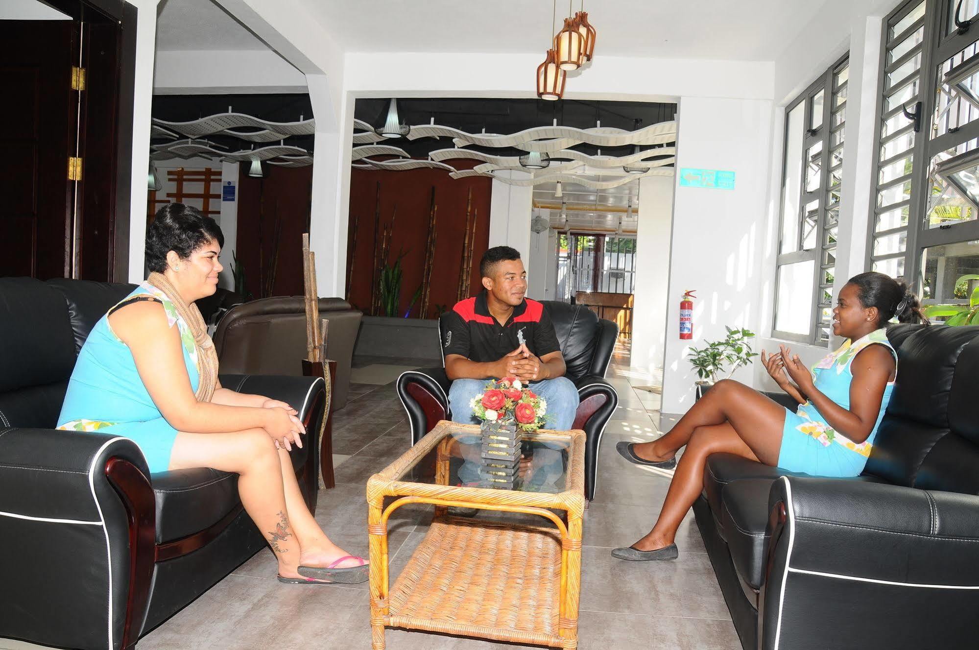 Le Flamboyant Hotel Port Mathurin Exterior foto