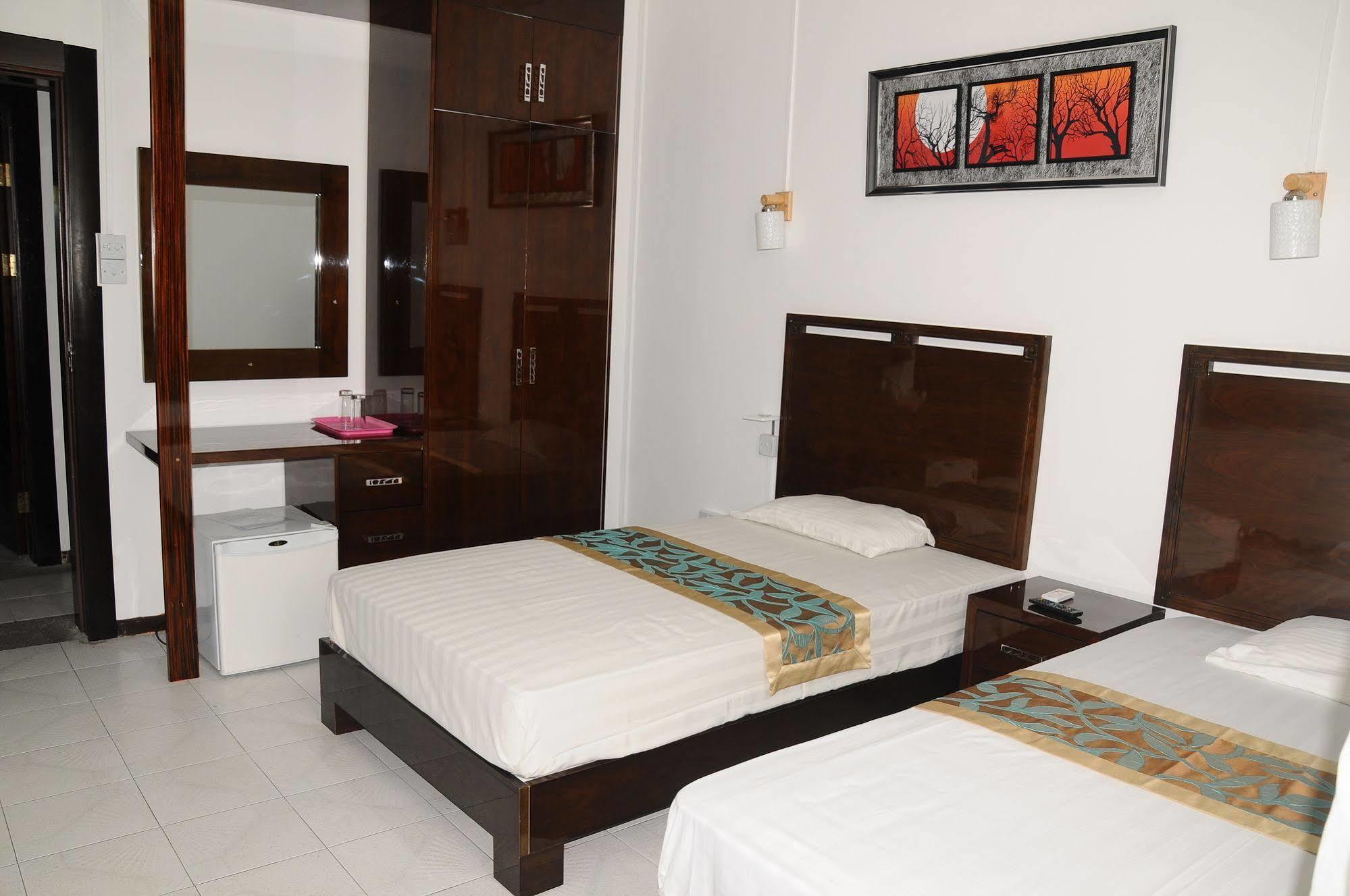 Le Flamboyant Hotel Port Mathurin Exterior foto